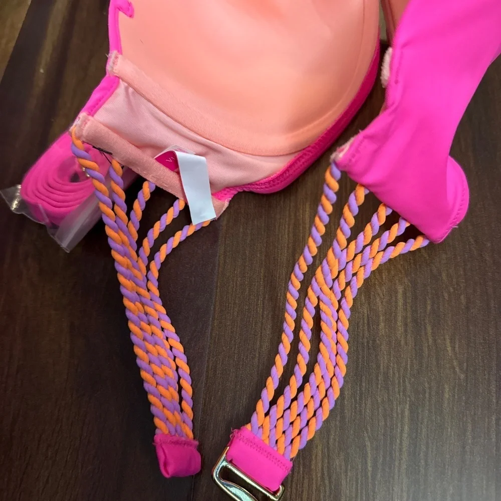 VICTORIA’S SECRET Bikini Top Size 36D